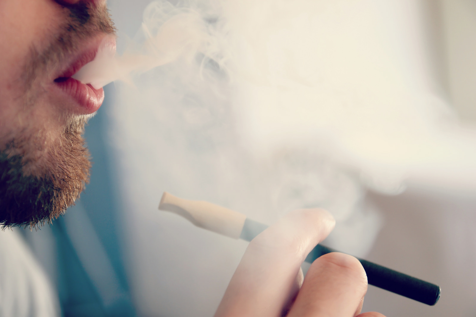 Vaping is Linked to Dangerous Chemicals as Confirmed by Harvard Study