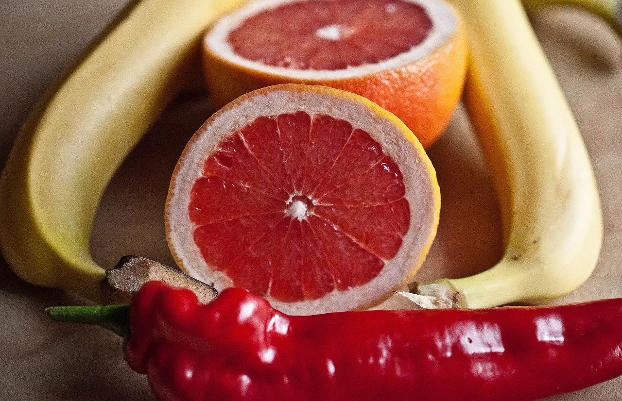 Why Health Experts Hate Grapefruit Diet?