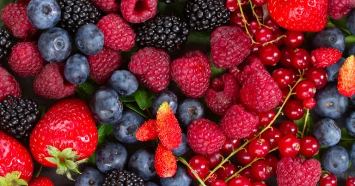 berries are better in lowering cholesteorl