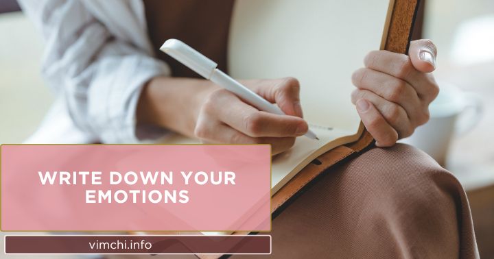 emotional eating triggers write down your feelings